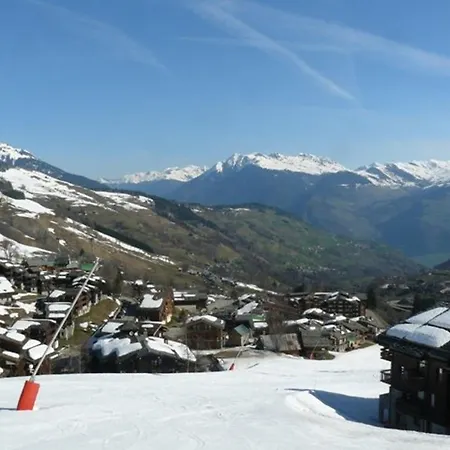 : 2 Pieces Renove, Front De Piste, Balcon, Casier A Skis, Pour 4 Personnes - Fr-1-356-328 Apartment Valmorel